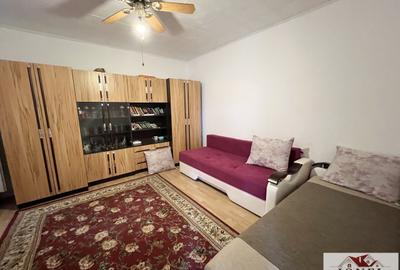 Casă individuală cu 3 camere cu Canalizare în Cetate - 6