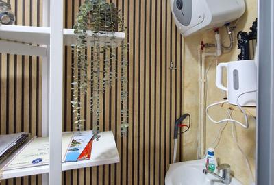 Centrul Istoric, str. Republicii, 1 camera, beci, destinatie birou, comision 0% - 5