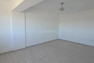 Garsonieră decomandată în Micro 11 - 7