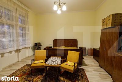 Casă cu 5 camere cu Teren 2900 Mp în Central - 12