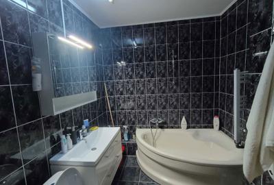 Apartament cu 3 camere decomandat în Snagov - 4