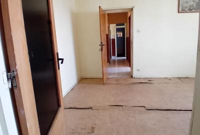 Oltenitei - Piata Sudului vanzare apartament 3 camere - 11
