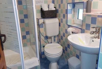 Casă cu 10 camere cu Teren 1292 Mp în Moieciu - 2