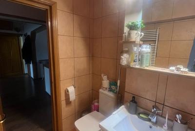 Apartament cu 3 camere decomandat, mobilat în Tomis II - 9