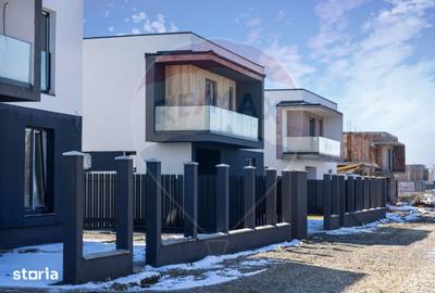 Casă cu 4 camere cu Teren 500 Mp în Sânpetru - 12
