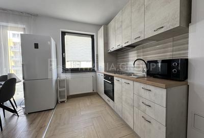 Apartament cu 2 camere semidecomandat, mobilat în Tractorul - 11
