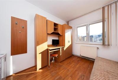 Vanzare apartament 3 camere,zona Judetean, etaj intermediar - 7