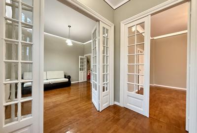 Casa renovata, ideala pentru firma sau locuinta, cu curte, in Crangasi - 2