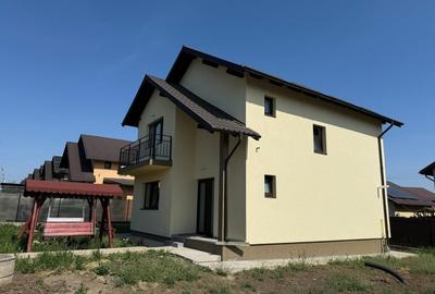 Casa individuala cu 4 camere in Horpaz , finalizata si intabulata