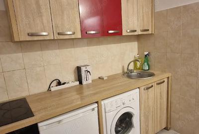 Garsonieră decomandată în Central - 2