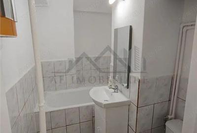 Etaj 1 Apartament 1 camera Bd. Poitiers - Frumoasa - 3