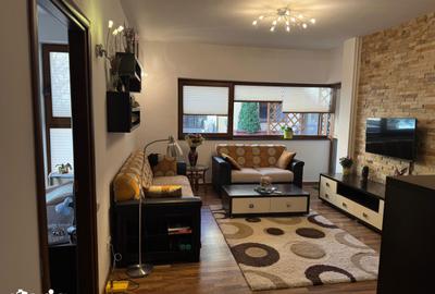 Apartament cu 3 camere, mobilat în Central - 18