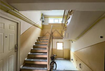 Apartament cu 3 camere decomandat, mobilat în Buziașului - 13