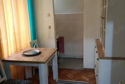 Garsonieră semidecomandată în Central - 1