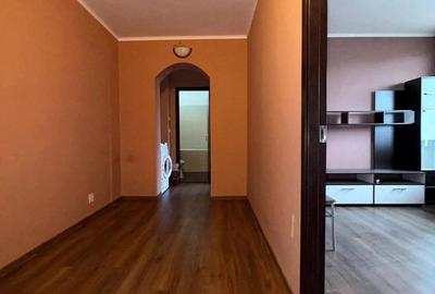 Apartament 2 camere decomandat Rogerius, Oradea , Zona lini?tita | Ideal pentru locuit sau inv - 3