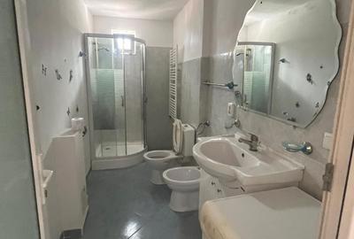 Apartament cu 3 camere decomandat în Tomești - 4