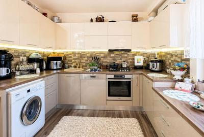 Apartament cu 2 camere decomandat, mobilat în Giroc - 1