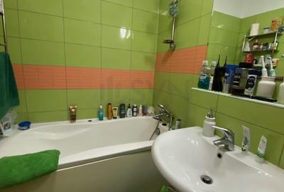 Apartament cu 3 camere semidecomandat, mobilat în Sisești - 8