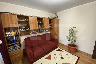 Apartament cu 4 camere decomandat în Central - 9