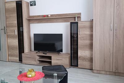 Garsonieră decomandată în Central - 1