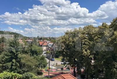 Apartament cu 2 camere semidecomandat în Grigorescu