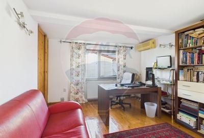 Casa / Vila zona Eroii Revolutiei - 17