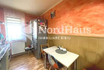 Apartament cu 2 camere semidecomandat, mobilat în Vasile Aaron - 6