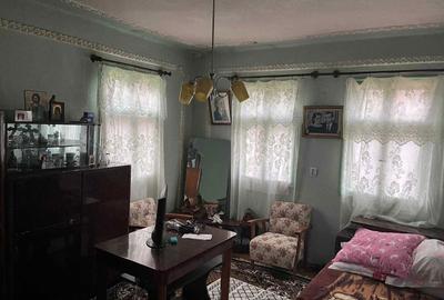 Casă cu 4 camere în Avram Iancu - 2