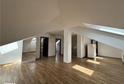 Casă cu 4 camere cu Teren 250 Mp în Central