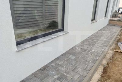 Casă cu 5 camere cu Teren 290 Mp în Urseni