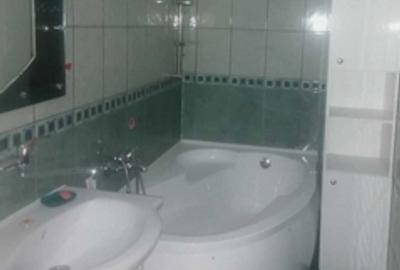 Tei Obor Metrou, bl.1990,decomandat, 4/8, balcon inchis, renovat,bucatarie mare. - 5