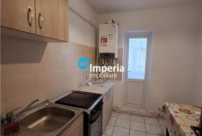 Apartament cu 2 camere decomandat în Galata - 3
