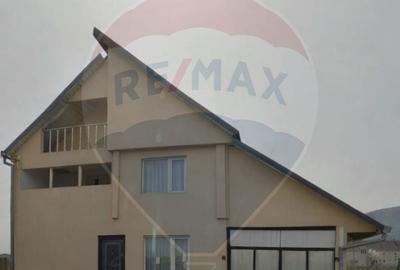 Casă cu 4 camere în Valea Cufundoasă - 13