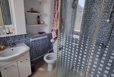 Casă cu 5 camere cu Teren 1820 Mp în Radovan - 2