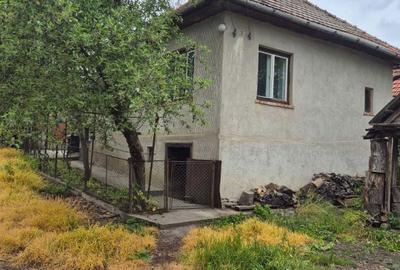 Teren de 2760 mp, în Bărăi - 2