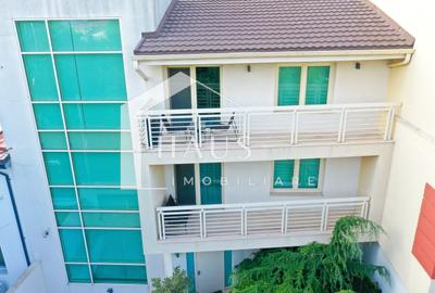 Vila deosebita  la un pas de mare mobilata si utilata - 60