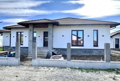 Casă individuală cu 4 camere cu Canalizare în Șard - 2