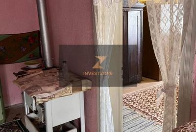 Casă cu 4 camere cu Teren 2328 Mp în Vadu Crișului - 13