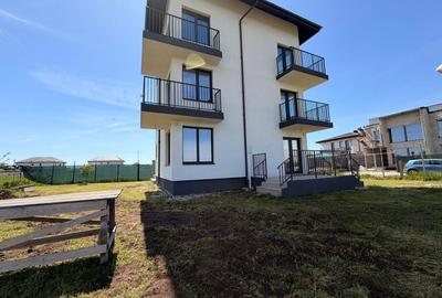 Casă individuală cu 8 camere cu Canalizare în Rahova - 5