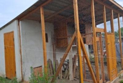 Casă cu 2 camere cu Teren 1644 Mp în Burlești - 2