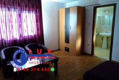 Casă cu 8 camere cu Teren 300 Mp în Dallas - 6