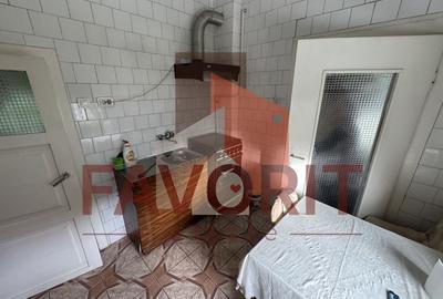 Casa individuala in oras cu teren 1000mp - 18