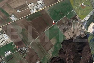 Teren de 3000 mp, în Bartolomeu