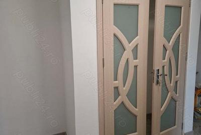 Vind apartament 2camere, decomandat - 1