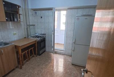 Garsonieră decomandată, mobilată în 13 Septembrie - 4