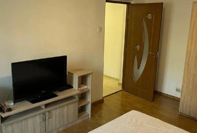 Garsoniera decomandata Sarari, Craiova - 5