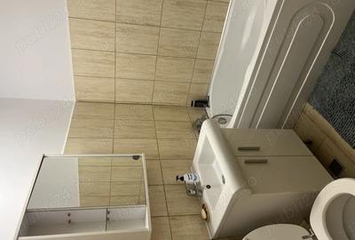 Garsonieră decomandată în Titan - 6