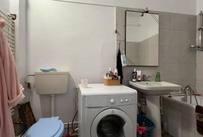 Apartament cu 2 camere decomandat, mobilat în P-ța Sfânta Vineri - 14