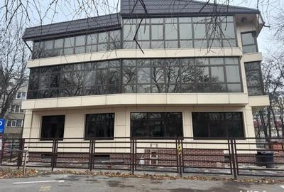 Casa 4 nivele /Titan/ spatiu comercial/ centrala/parc - 1