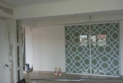 Casă cu 5 camere cu Teren 336 Mp în Central